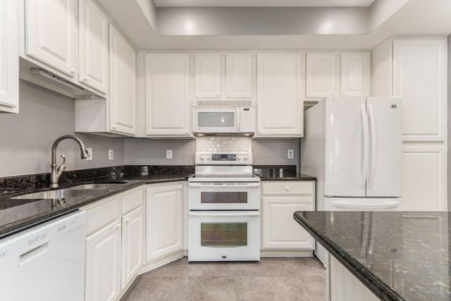 5838 Lookout Boulevard, Grove City, OH 43123