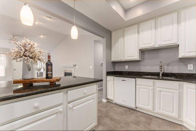 5838 Lookout Boulevard, Grove City, OH 43123