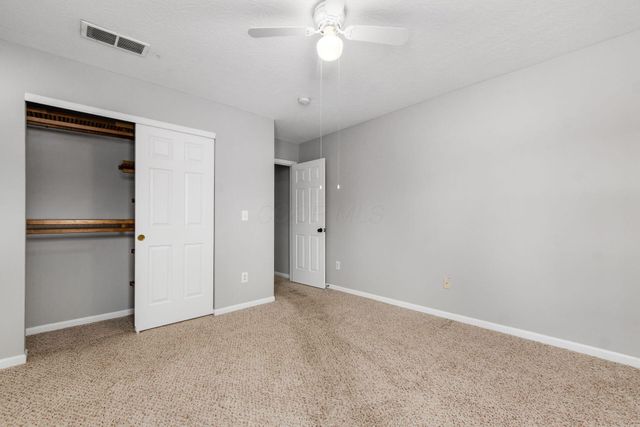 5838 Lookout Boulevard, Grove City, OH 43123