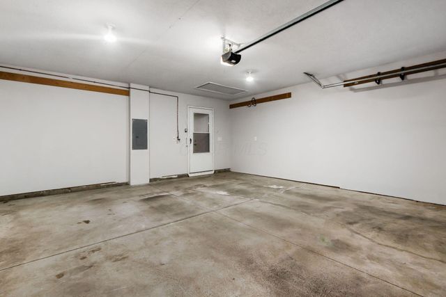 5838 Lookout Boulevard, Grove City, OH 43123