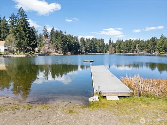 19025 SW 23rd St, Lakebay, WA 98349