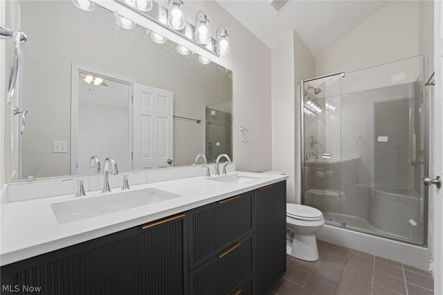 9211 Sugarbush Drive, Mentor, OH 44060