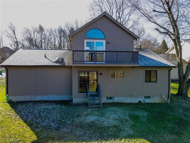 9211 Sugarbush Drive, Mentor, OH 44060