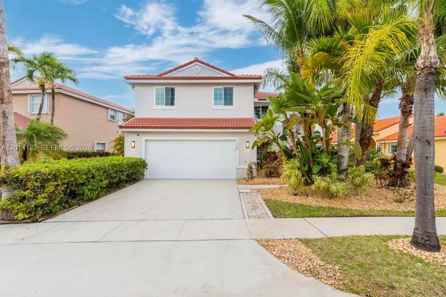 1080 NW 192nd Ave, Pembroke Pines, FL 33029
