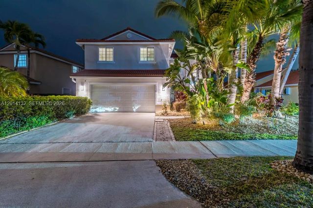 1080 NW 192nd Ave, Pembroke Pines, FL 33029