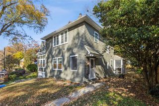 304 River RD, Newport News, VA 23601