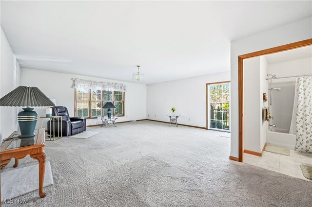 1925 N Lipkey Road, North Jackson, OH 44451