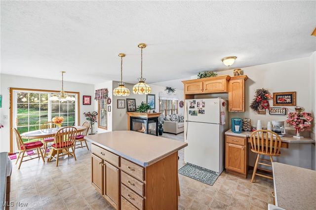 1925 N Lipkey Road, North Jackson, OH 44451