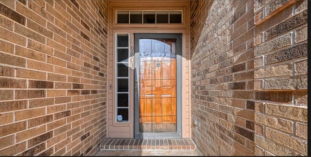 9803 Knights Drive, Houston, TX 77065