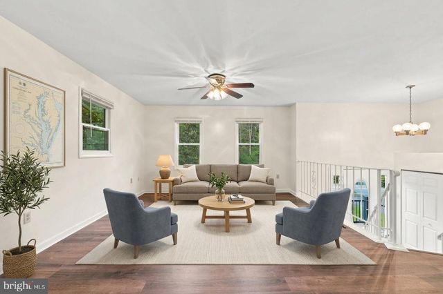 2725 COVE POINT RD, Lusby, MD 20657