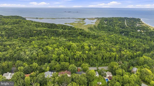 2725 COVE POINT RD, Lusby, MD 20657