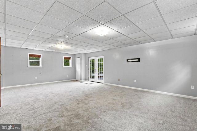 2725 COVE POINT RD, Lusby, MD 20657