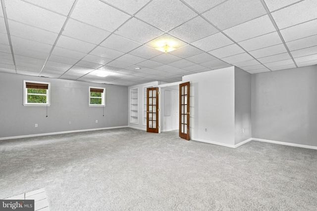2725 COVE POINT RD, Lusby, MD 20657