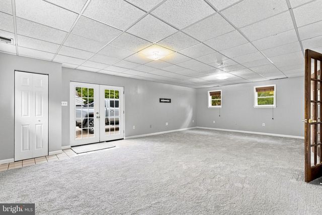 2725 COVE POINT RD, Lusby, MD 20657