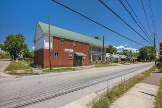 1377 Wrightsboro Road, Augusta, GA 30901