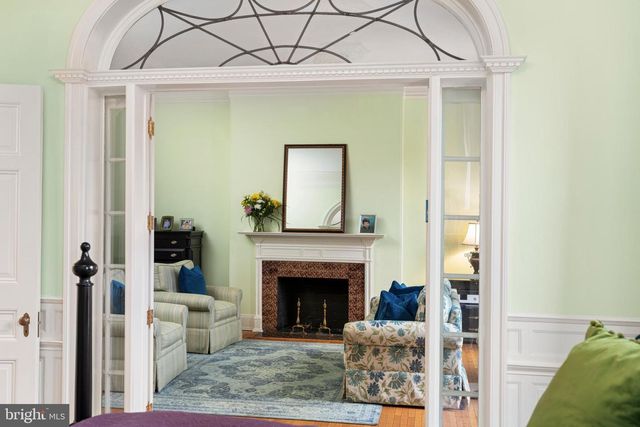 829 PARK AVE, Baltimore, MD 21201