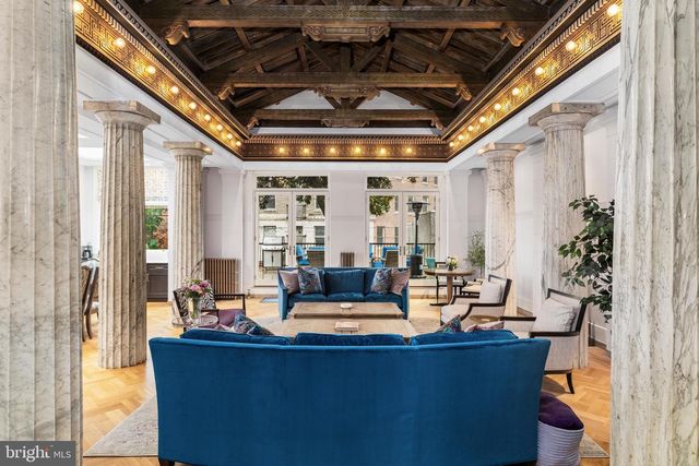 829 PARK AVE, Baltimore, MD 21201