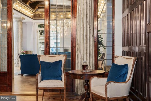 829 PARK AVE, Baltimore, MD 21201