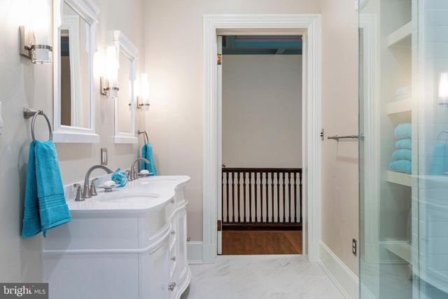 829 PARK AVE, Baltimore, MD 21201