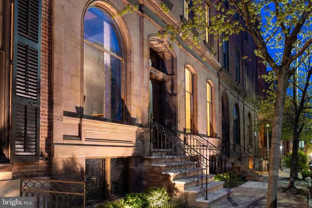 829 PARK AVE, Baltimore, MD 21201