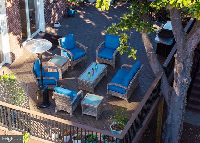 829 PARK AVE, Baltimore, MD 21201