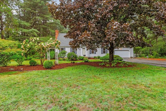 16 Old Farm Road, Palmer, MA 01069