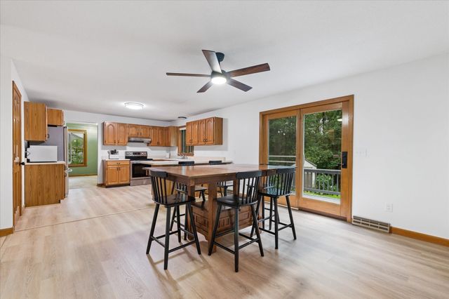 16 Old Farm Road, Palmer, MA 01069
