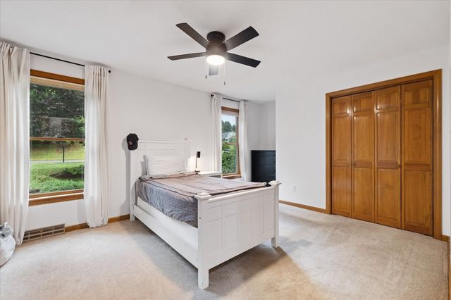 16 Old Farm Road, Palmer, MA 01069