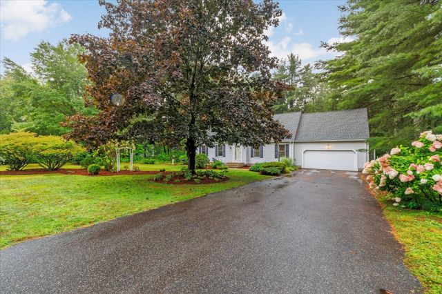 16 Old Farm Road, Palmer, MA 01069