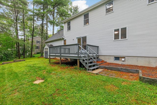 16 Old Farm Road, Palmer, MA 01069