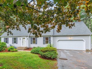 16 Old Farm Road, Palmer, MA 01069
