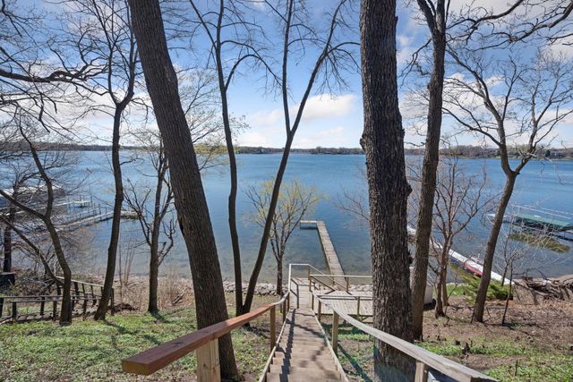 4877 Island View Drive, Mound, MN 55364