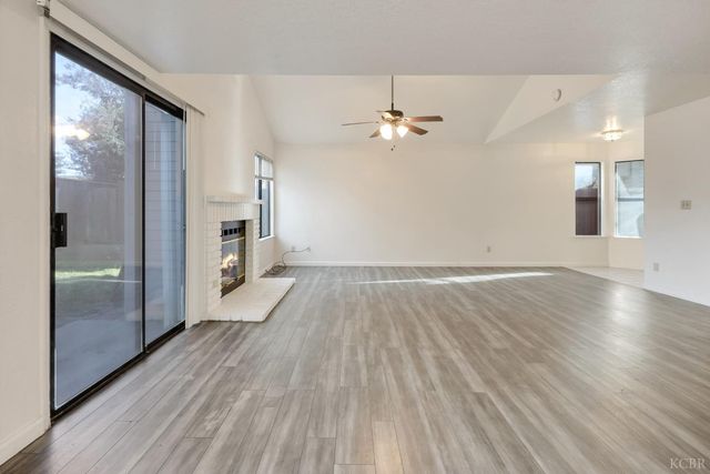 503 E Alluvial Avenue, Fresno, CA 93720