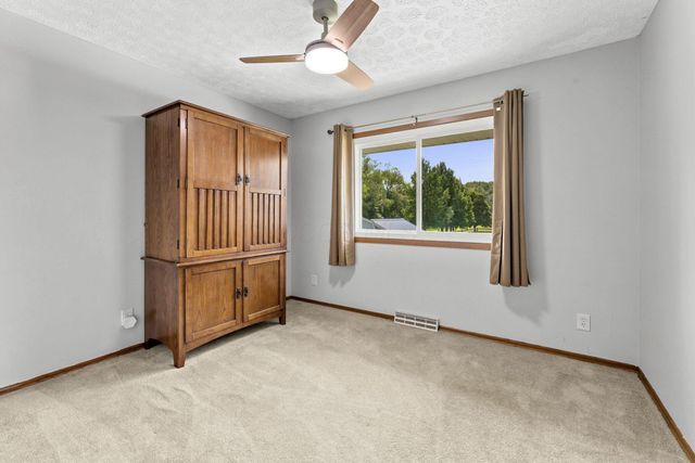 8624 Stewart Road NE, Newark, OH 43055