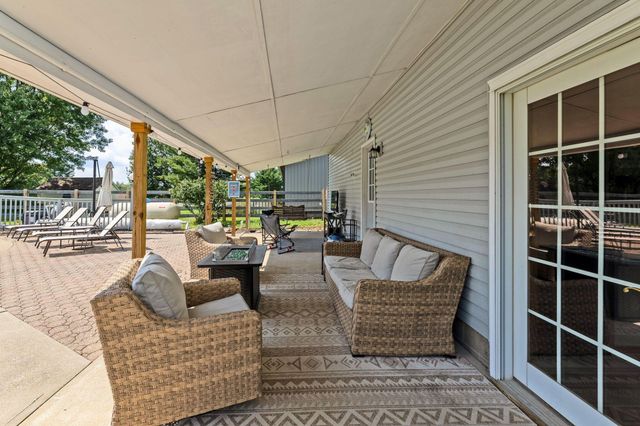8624 Stewart Road NE, Newark, OH 43055