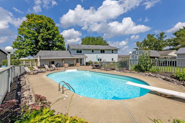 8624 Stewart Road NE, Newark, OH 43055