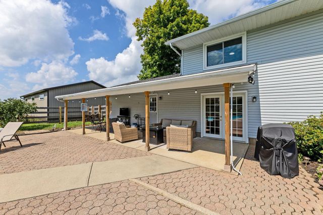 8624 Stewart Road NE, Newark, OH 43055