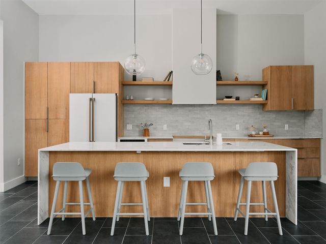 412 Kemp ST, Austin, TX 78741