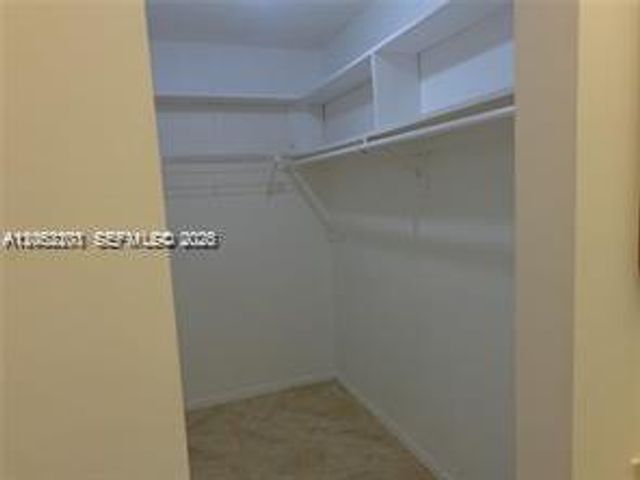 2901 NW 47th Terrace 248B, Lauderdale Lakes, FL 33313