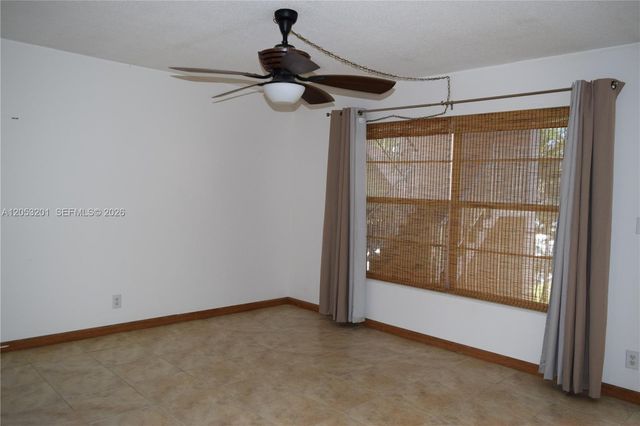 2901 NW 47th Terrace 248B, Lauderdale Lakes, FL 33313
