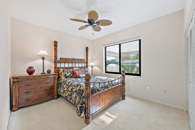 926 Oak Harbour Drive, Juno Beach, FL 33408