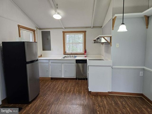 431 LAUREL, Madison, VA 22727