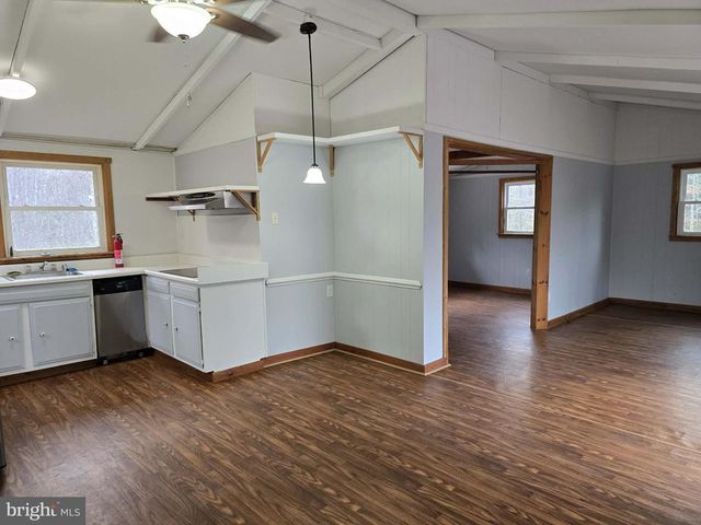 431 LAUREL, Madison, VA 22727