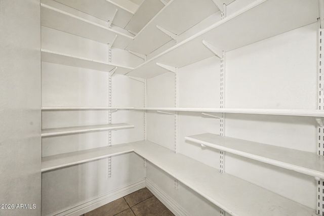 3410 W JUNIPER Avenue, Phoenix, AZ 85053