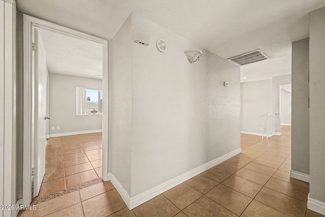 3410 W JUNIPER Avenue, Phoenix, AZ 85053