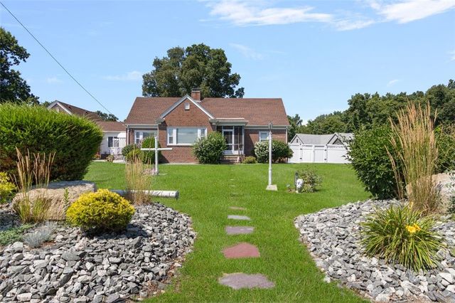 1170 Atwood Avenue, Johnston, RI 02919