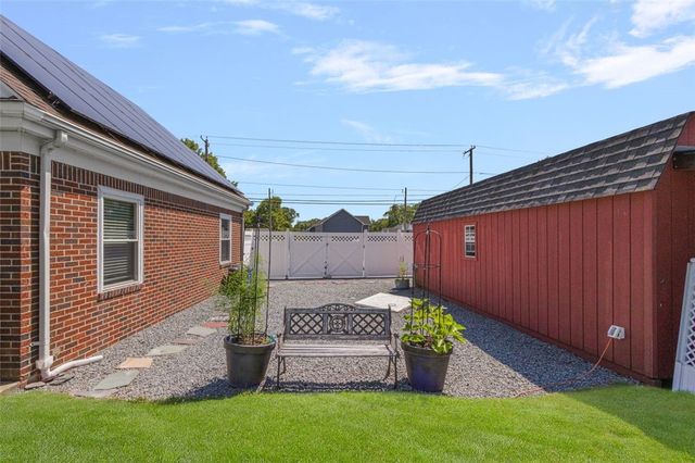 1170 Atwood Avenue, Johnston, RI 02919