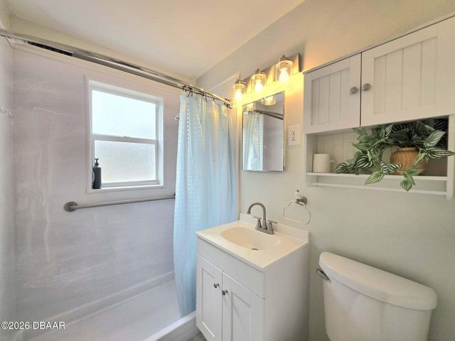 94 Rogers Park Drive, Ormond Beach, FL 32174