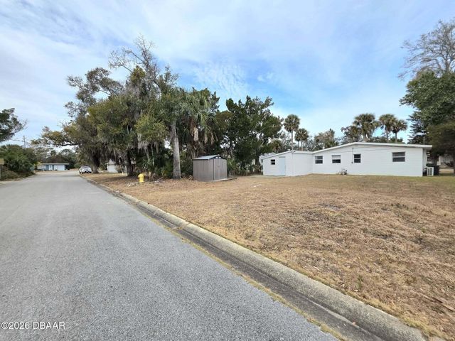 94 Rogers Park Drive, Ormond Beach, FL 32174