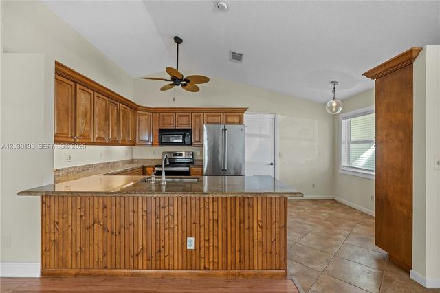 132 Wandering Trl, Jupiter, FL 33458